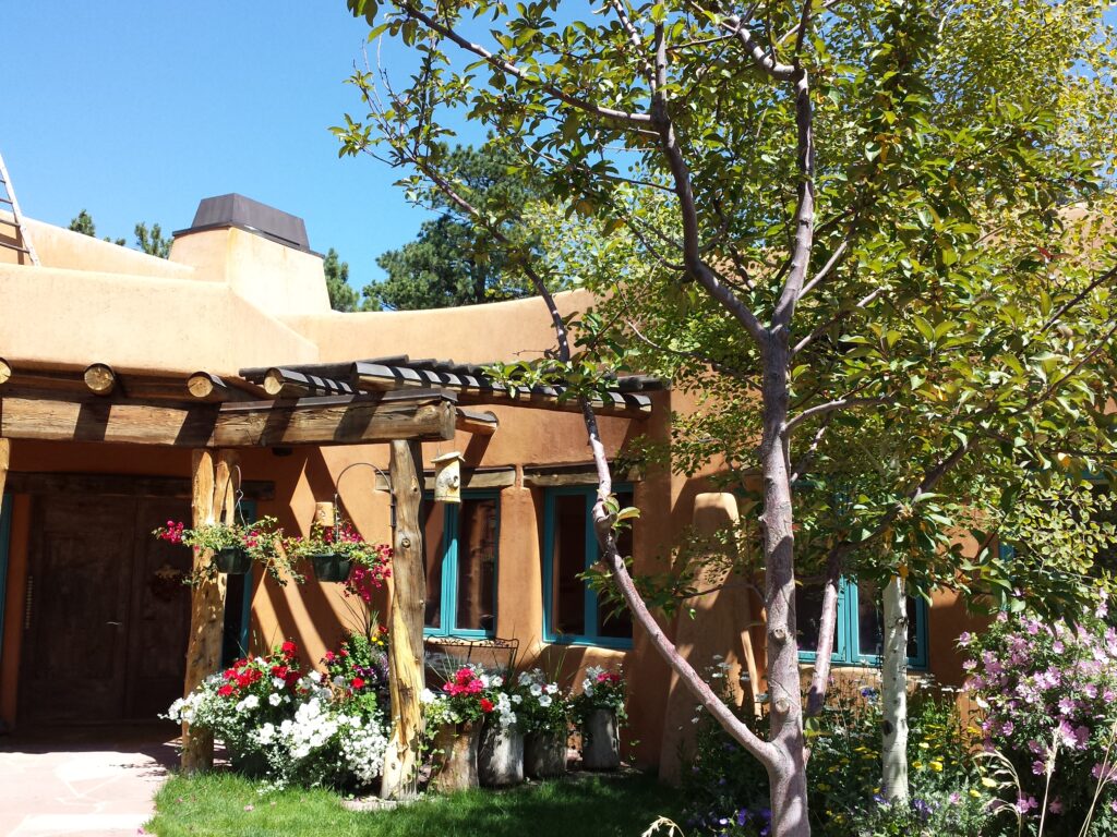 Net-Zero energy Moore House courtyard